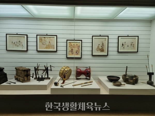 ‘조선 풍속화가 들려주는 옛 이야기’ 특별전