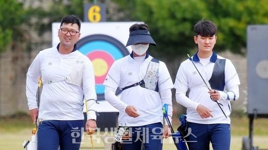한국 남녀 리커브 양궁대표팀, 단체전 동반 결승 진출