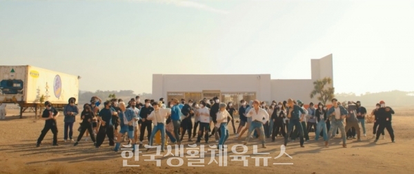 BTS, '퍼미션 투 댄스(Permission to Dance)' 뮤직비디오 (사진=빅히트뮤직)