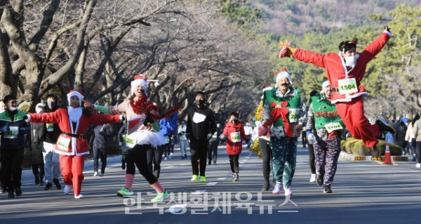 ‘제15회 진해마라톤대회 5km 건강달리기’대회